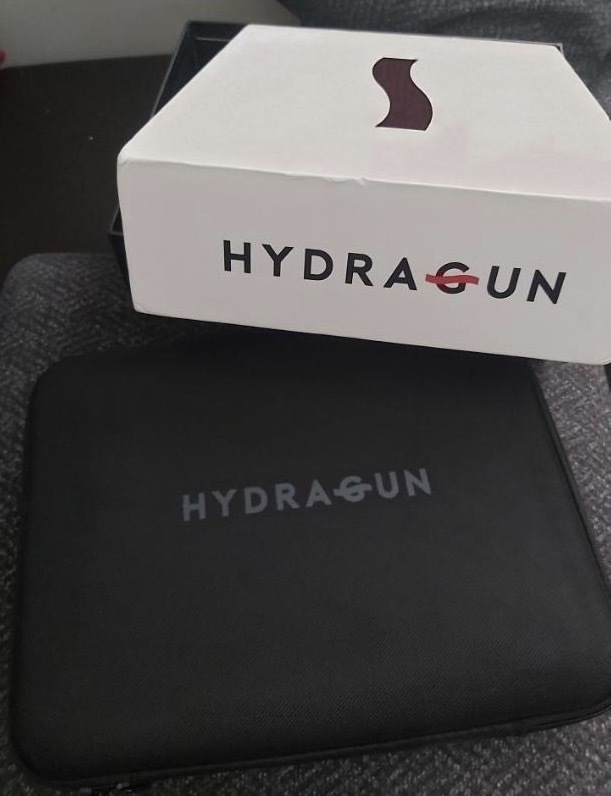 Which Massage Gun is the Best? Hydragun vs Theragun Review